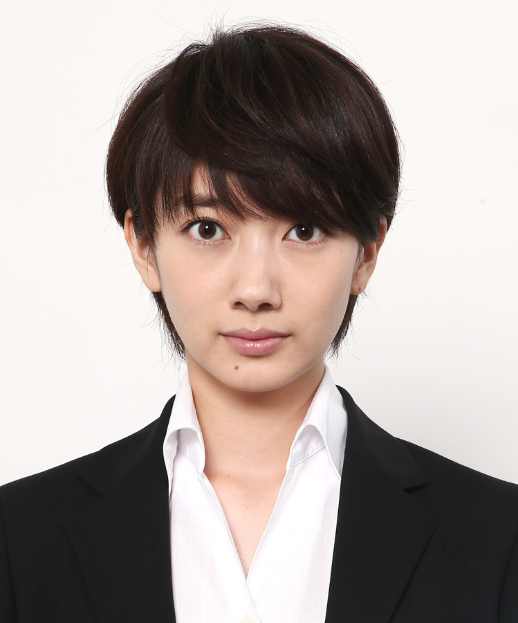 関ジャニ 横山裕 波瑠主演ドラマに出演決定 アクションありの刑事役に Cinemacafe Net 関ジャニ 横山裕 波瑠主演ドラマに出演決定 アクションありの刑事役に Cinemacafe Net