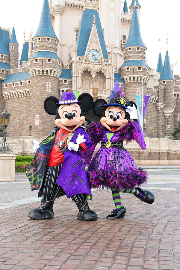 ディズニー ミッキー ミニーの新コスお披露目 初登場パレードの詳細情報も Cinemacafe Net