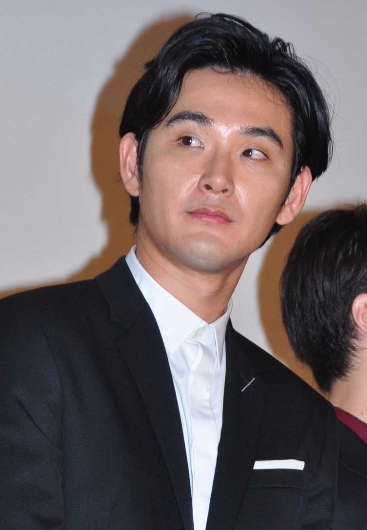 テンション違い過ぎ 松田龍平 満島真之介は タイプが違い過ぎて絡みづらい 苦手 Cinemacafe Net