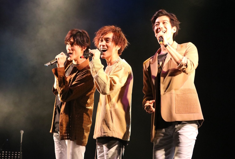 最高品質の 3LDK 2018 カレンダーBOX アミューズ 植原卓也 平間壮一