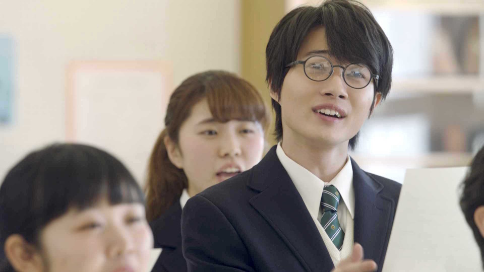 神木隆之介 意識高すぎ 高校生に Au新シリーズcmに松本穂香と参戦 Cinemacafe Net