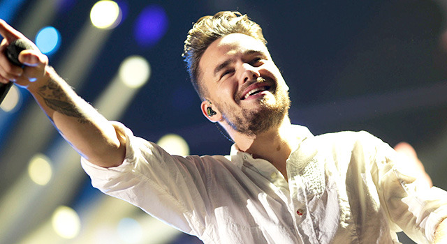 リアム ペインがライブで 1d のプチ同窓会を開催 ファン号泣 Cinemacafe Net