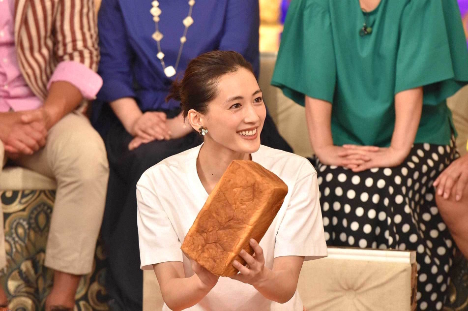 綾瀬はるかの いま気になってしょうがないこと とは 櫻井 有吉the夜会 Cinemacafe Net