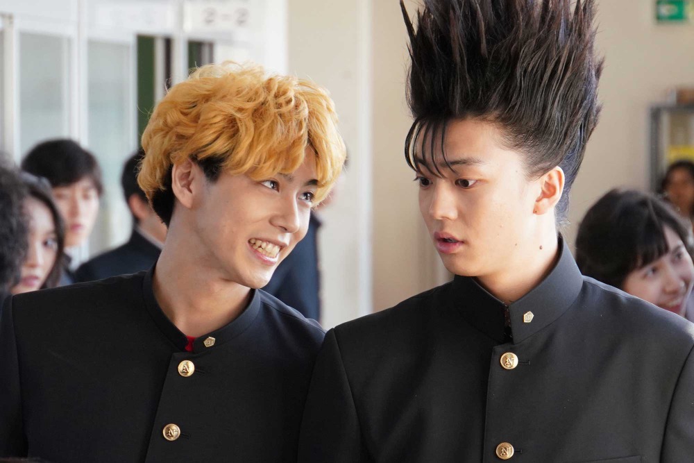 賀来賢人と伊藤健太郎の スケバン ぶりに 可愛くて嫉妬 の声も 今日から俺は 1話 Cinemacafe Net 賀来賢人と伊藤健太郎の スケバン ぶりに 可愛くて嫉妬 の声も 今日から俺は 1話 Cinemacafe Net