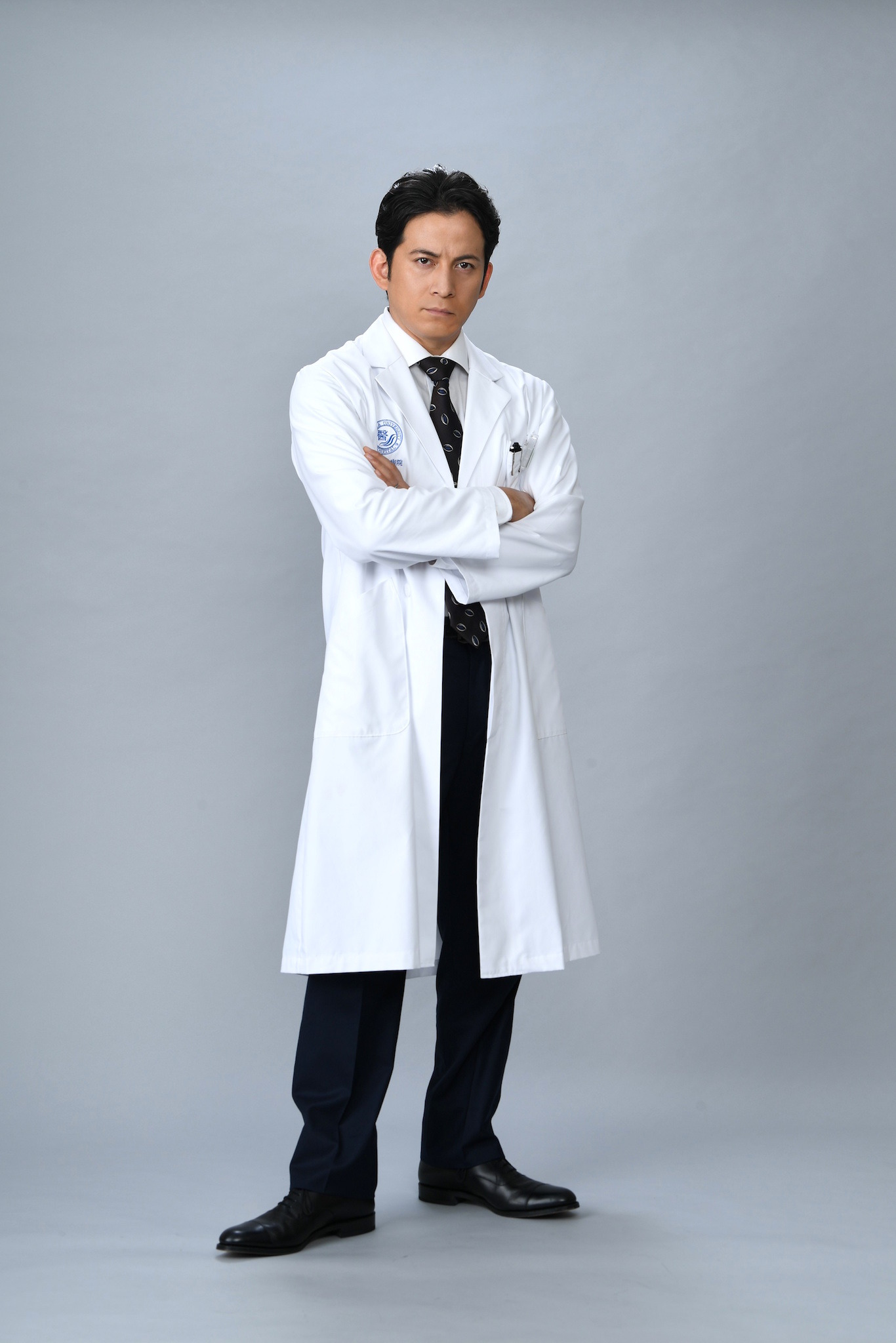 岡田准一 白い巨塔 で初の 医師役 今やることに意義がある Cinemacafe Net