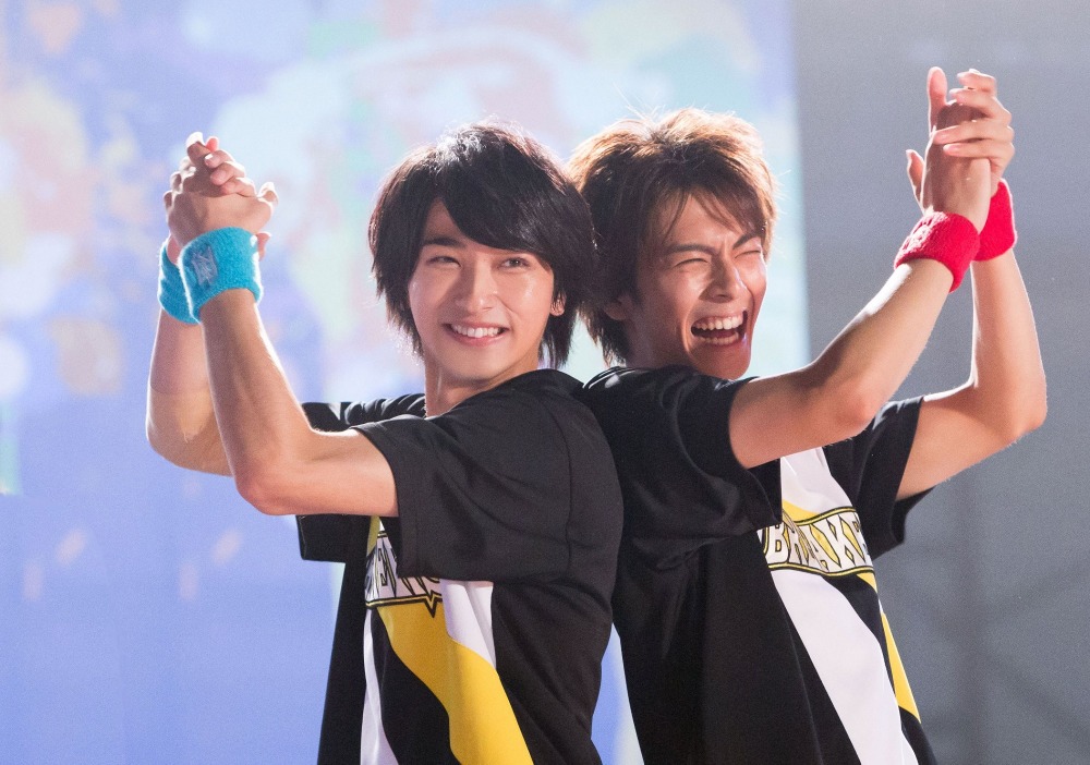 黒髪”横浜流星&中尾暢樹らチアスマイルが光る! 『チア男子!!』場面