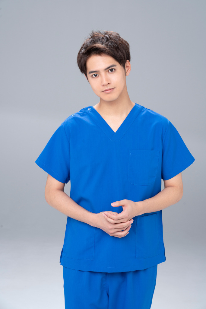 片寄涼太 研修医役で出演 病室で念仏を唱えないでください オリジナルストーリー主演も Cinemacafe Net