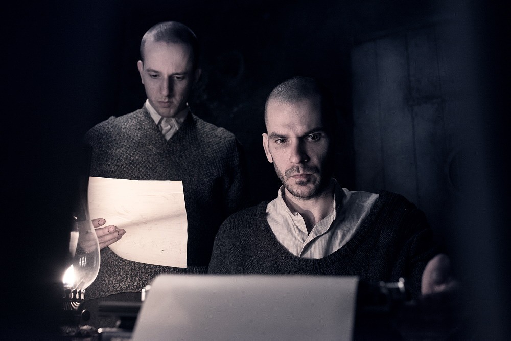 残虐の証拠を手に命懸けの脱走 アウシュヴィッツ レポート 予告 Cinemacafe Net