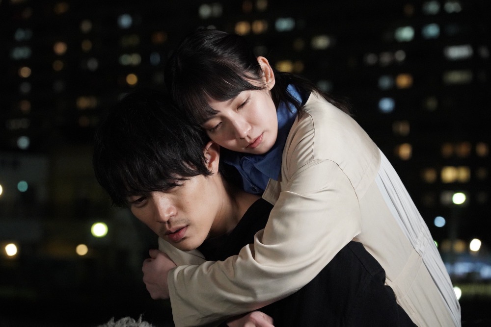 鈴木亮平と吉岡里帆の 別れ に 切なすぎ 竜星涼には 心のオアシス の声 レンアイ漫画家 10話 Cinemacafe Net