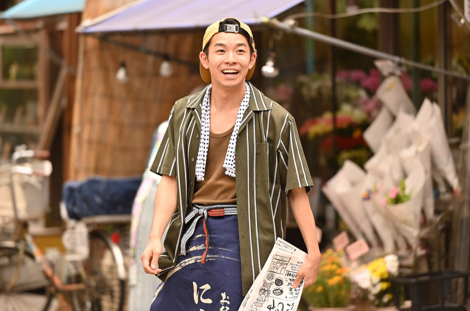 重岡大毅 仲野太賀 号泣抱擁 シーンに 何回でも泣ける の声 家族募集します Cinemacafe Net