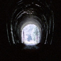 Underground アンダーグラウンド 8枚目の写真・画像