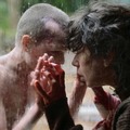 ブリング・ハー・バック 5枚目の写真・画像