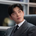 『素晴らしき新世界』俳優チャン・スンジョ、登場だけで空気を変える「1人2役」の怪演が話題 画像