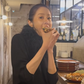 “健康不安説”をはねのけ、豪快なピザモッパン！女優コ・ヒョンジョンがお茶目な近況を届ける【写真】 画像