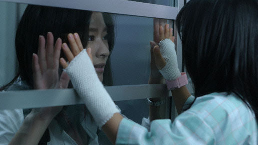 アンフェア the movie 2枚目の写真・画像