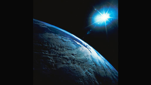 アース 3枚目の写真・画像