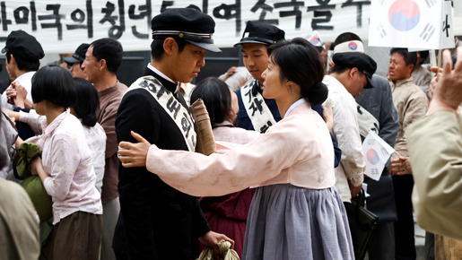 戦火の中へ 4枚目の写真・画像