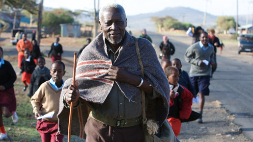 おじいさんと草原の小学校 4枚目の写真・画像