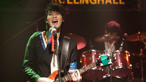 アコースティック 3枚目の写真・画像