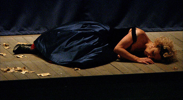 椿姫ができるまで 1枚目の写真・画像