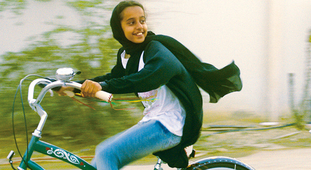 少女は自転車にのって 1枚目の写真・画像