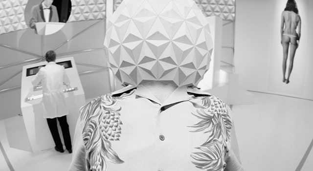 エスケイプ・フロム・トゥモロー 1枚目の写真・画像