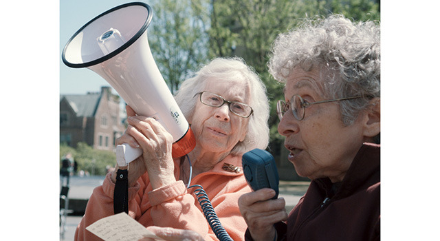 シャーリー&ヒンダ　ウォール街を出禁になった2人 4枚目の写真・画像