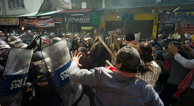 クーデター 9枚目の写真・画像