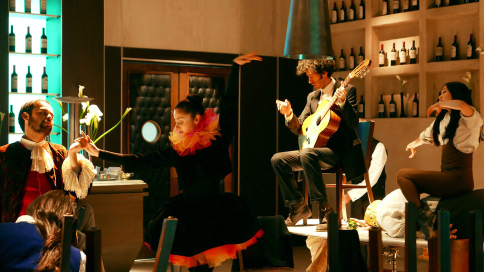 エンドレス・ポエトリー 8枚目の写真・画像