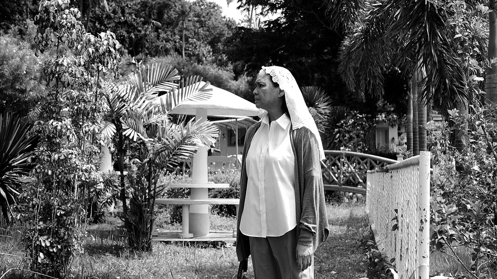 立ち去った女 1枚目の写真・画像