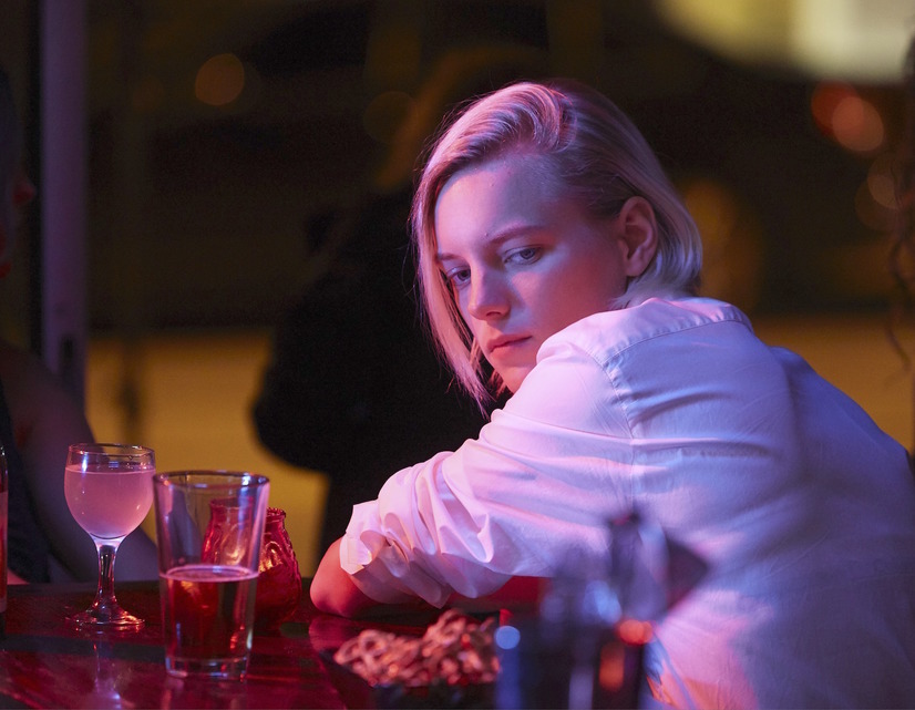 アンダー・ハー・マウス 3枚目の写真・画像