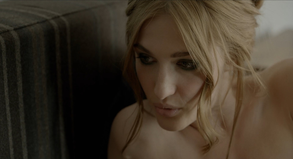 ネリー・アルカン 愛と孤独の淵で 3枚目の写真・画像