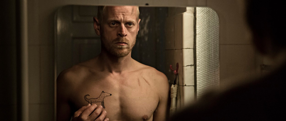 アンダー・ザ・ウォーター 3枚目の写真・画像