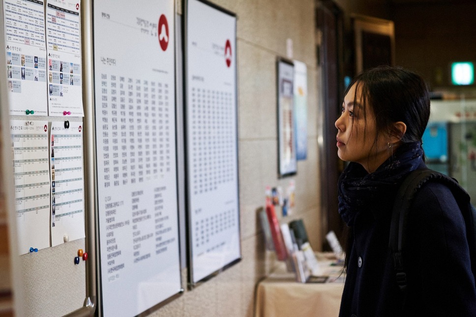 夜の浜辺でひとり 6枚目の写真・画像