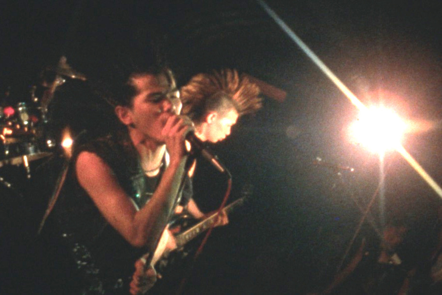 ちょっとの雨ならがまん 2枚目の写真・画像