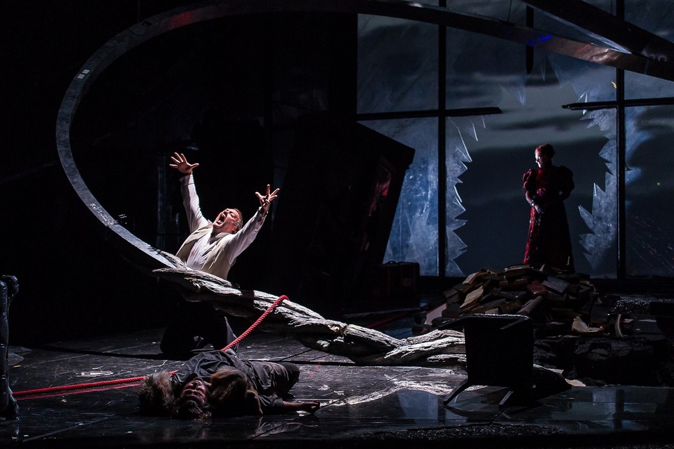 (c) ROH 2012. Photograph by Clive Barda