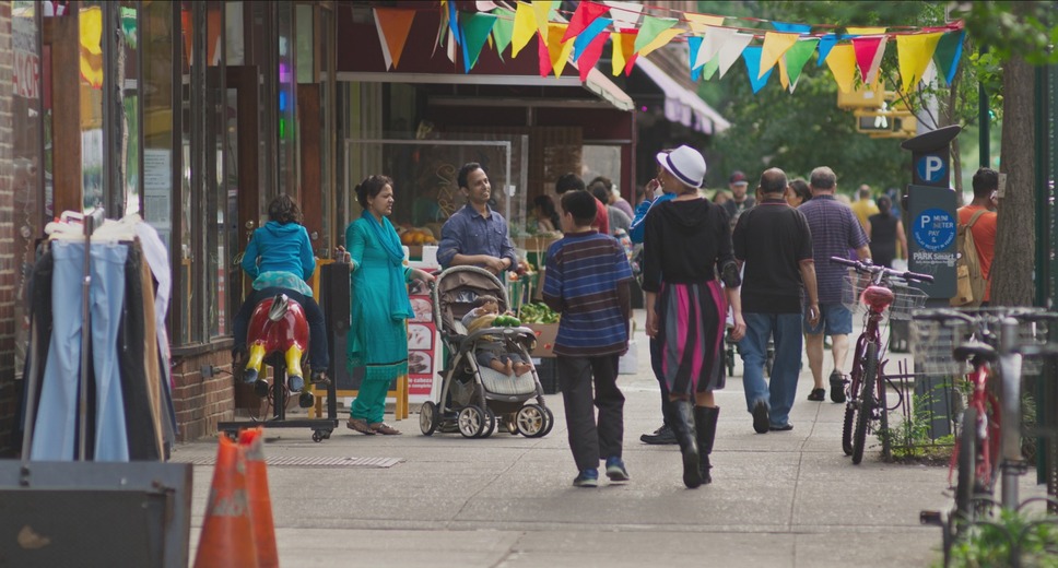 ニューヨーク、ジャクソンハイツへようこそ 2枚目の写真・画像