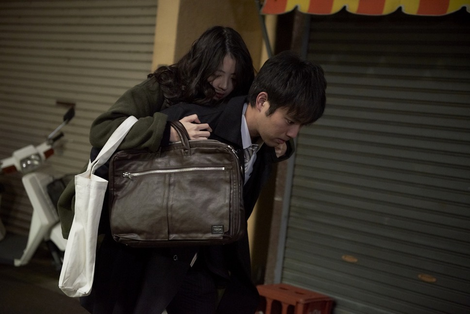 空の瞳とカタツムリ 5枚目の写真・画像