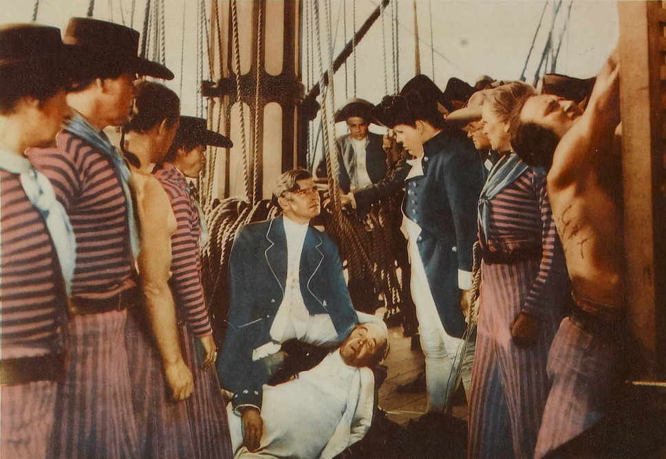 戦艦バウンティ号の叛乱(C)APOLLO