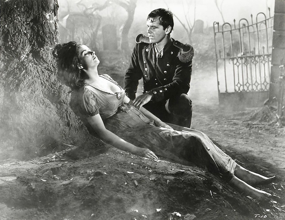 古城の亡霊(C)APOLLO