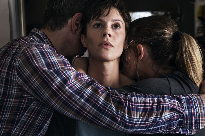 彼女は笑う 1枚目の写真・画像