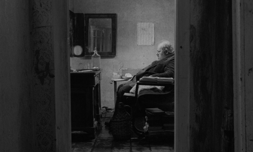 サタンタンゴ 4Kデジタル・レストア版 6枚目の写真・画像