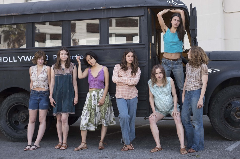 チャーリー・セズ／マンソンの女たち 2枚目の写真・画像