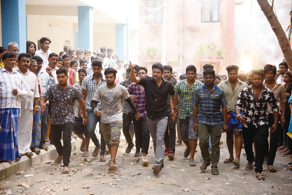 サルカール １票の革命 2枚目の写真・画像