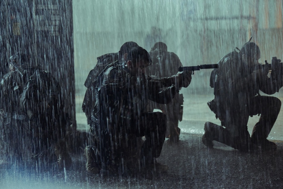 フォックストロット・シックス 2枚目の写真・画像