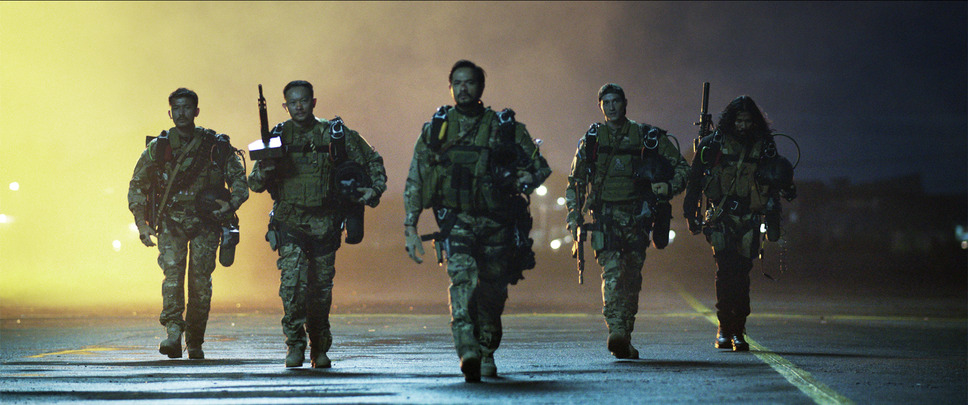 フォックストロット・シックス 6枚目の写真・画像