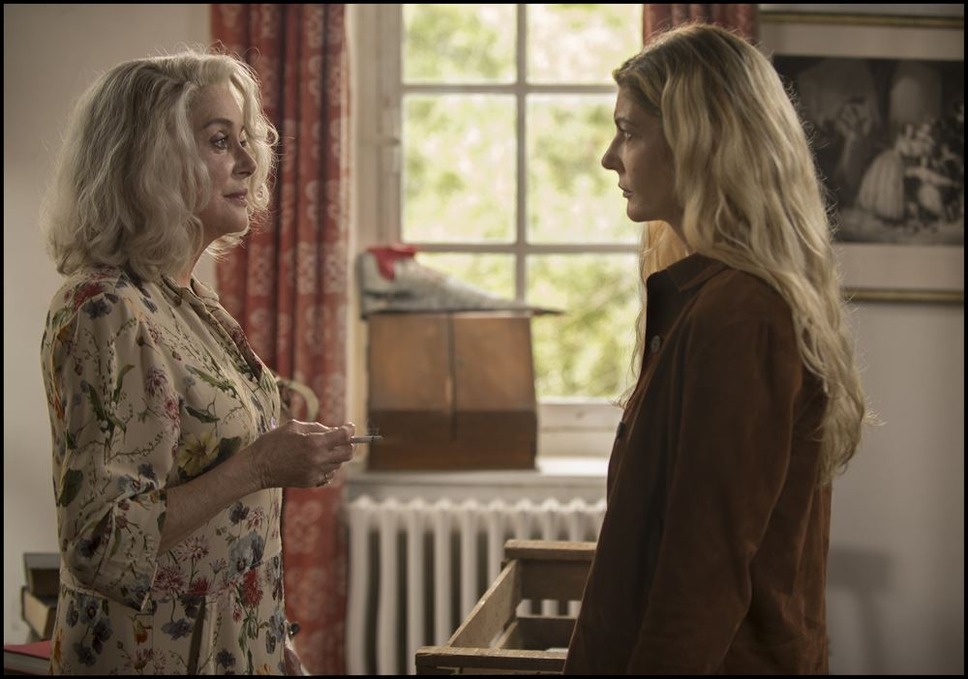 アンティークの祝祭 4枚目の写真・画像