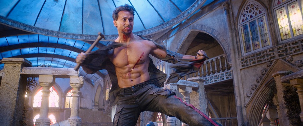 WAR　ウォー！！ 7枚目の写真・画像