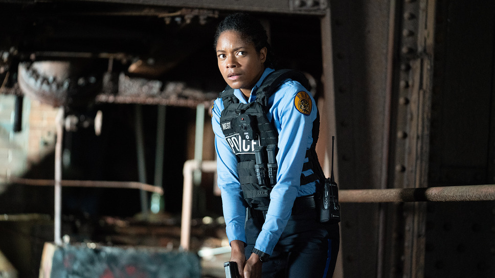 ブラック アンド ブルー 3枚目の写真・画像