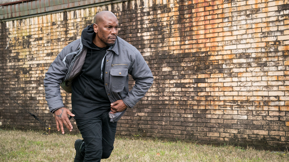 ブラック アンド ブルー 4枚目の写真・画像